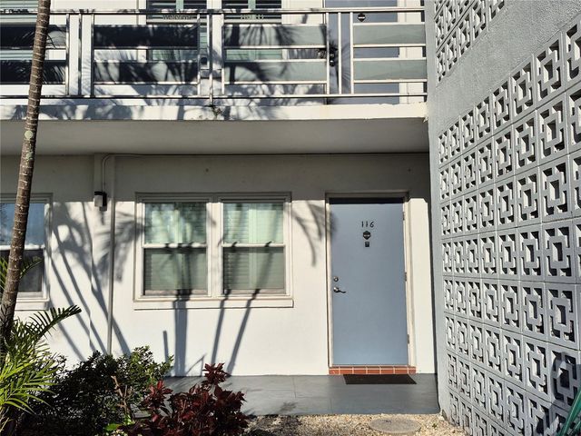 6000 20TH STREET N 116, St Petersburg, FL 33714