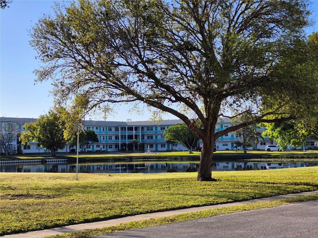 6000 20TH STREET N 116, St Petersburg, FL 33714