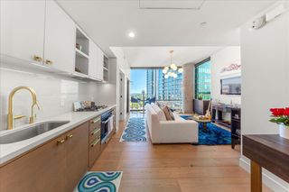 70 Rainey ST 1503, Austin, TX 78701