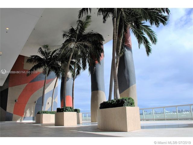 50 Biscayne Blvd 705, Miami, FL 33132