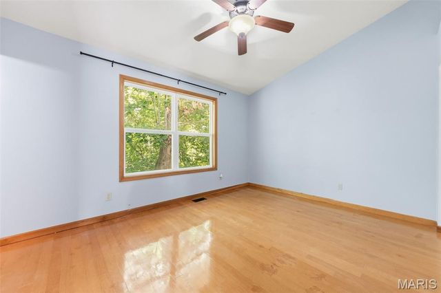 1216 Flagstone Terrace, Lake St Louis, MO 63367