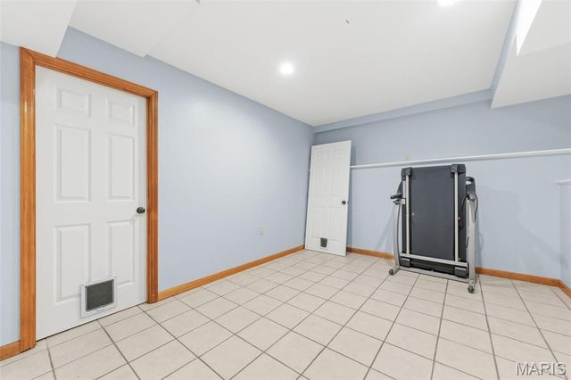 1216 Flagstone Terrace, Lake St Louis, MO 63367