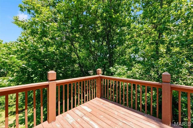 1216 Flagstone Terrace, Lake St Louis, MO 63367