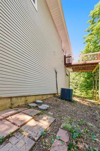 1216 Flagstone Terrace, Lake St Louis, MO 63367