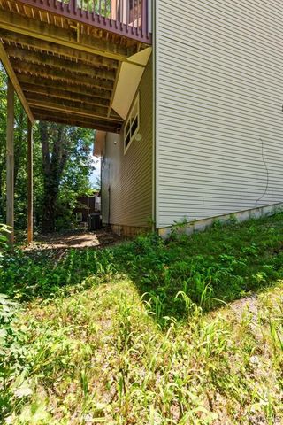 1216 Flagstone Terrace, Lake St Louis, MO 63367
