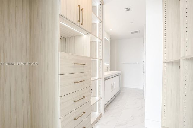 2000 Metropica Way 2501, Sunrise, FL 33323