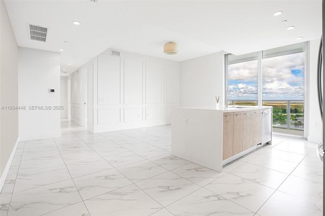 2000 Metropica Way 2501, Sunrise, FL 33323