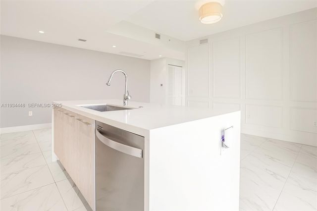 2000 Metropica Way 2501, Sunrise, FL 33323