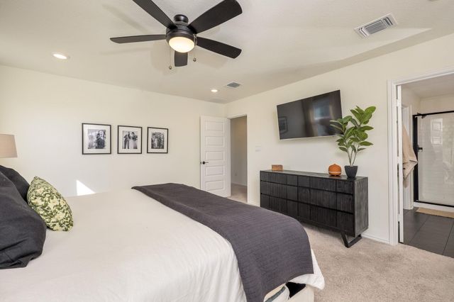 1130 ARONIA LN 145, Georgetown, TX 78626