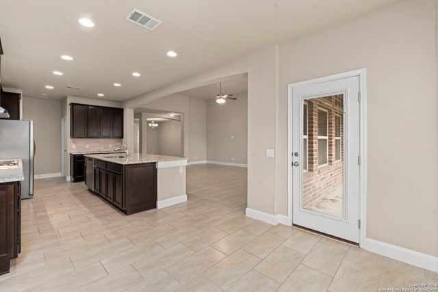 13210 Navasota Parke, San Antonio, TX 78254