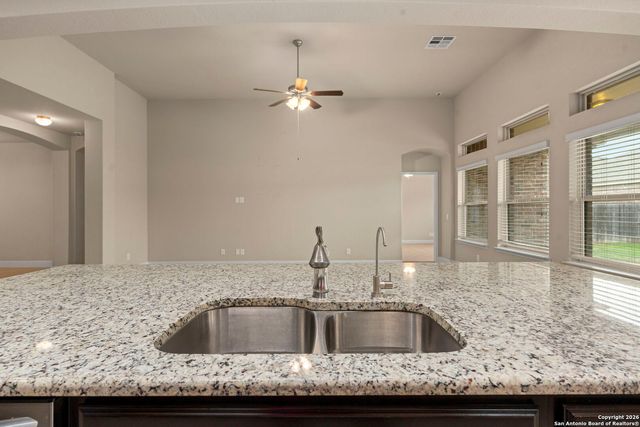 13210 Navasota Parke, San Antonio, TX 78254