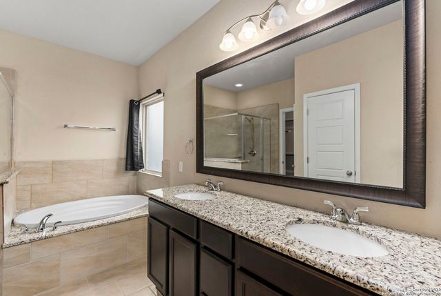 13210 Navasota Parke, San Antonio, TX 78254