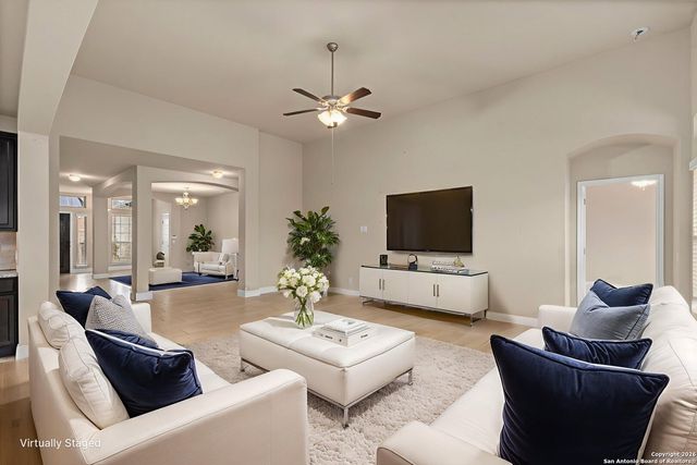 13210 Navasota Parke, San Antonio, TX 78254