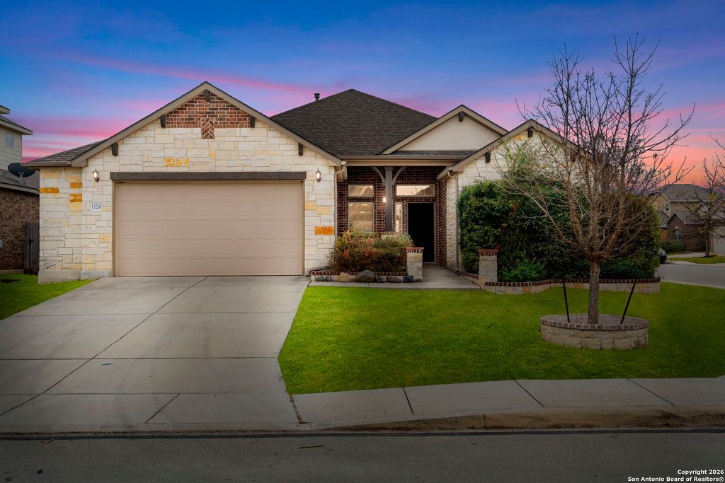 13210 Navasota Parke, San Antonio, TX 78254