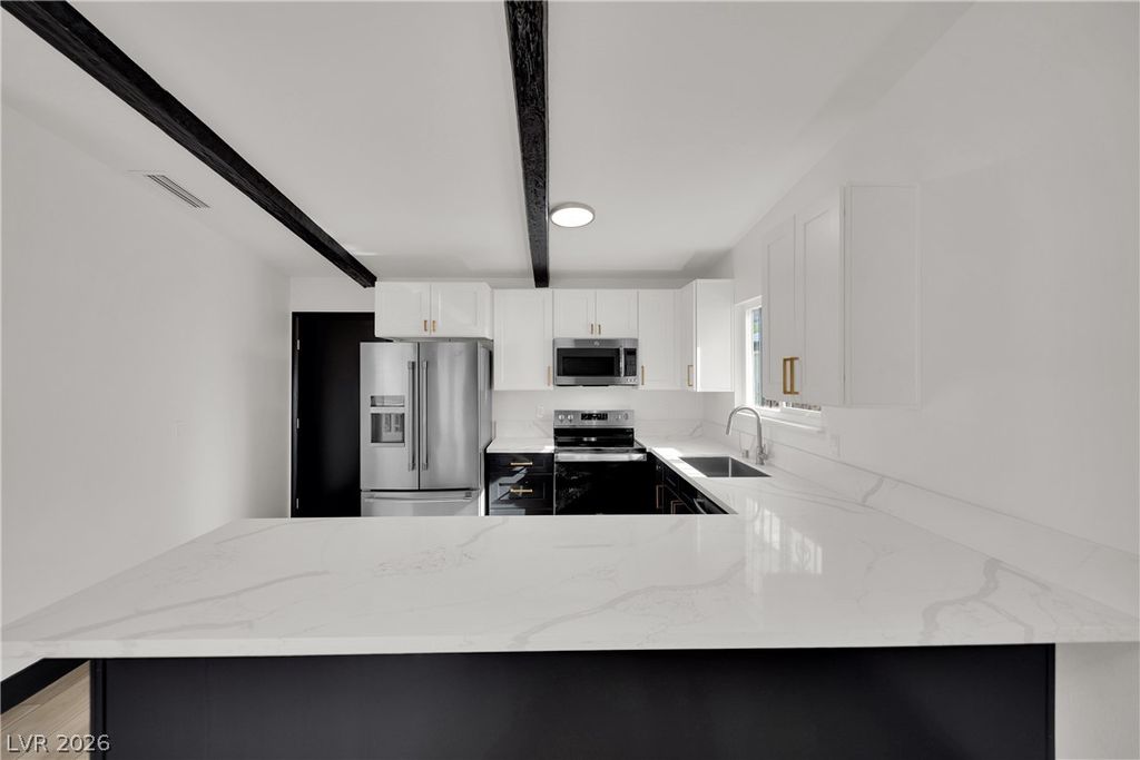 6329 Explorer Drive, Las Vegas, NV 89103 — photo 4