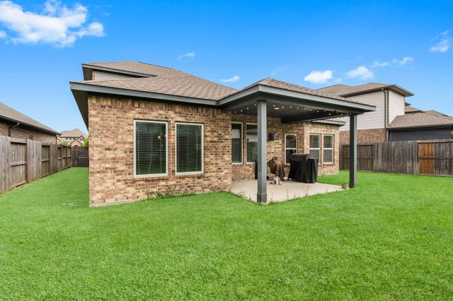 11134 Honeysuckle Haven Drive, Cypress, TX 77433