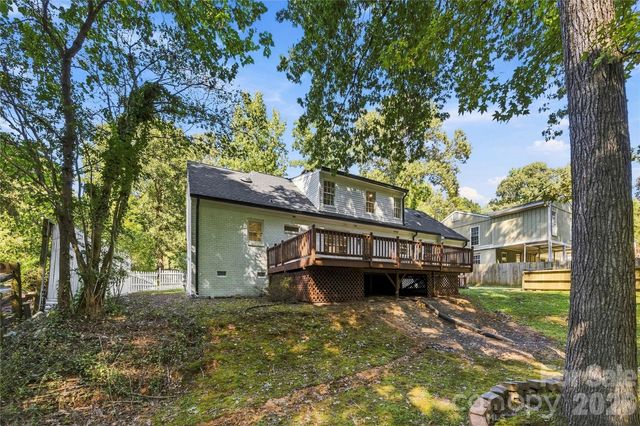 9112 Hinson Drive, Charlotte, NC 28105