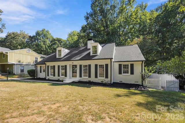 9112 Hinson Drive, Charlotte, NC 28105