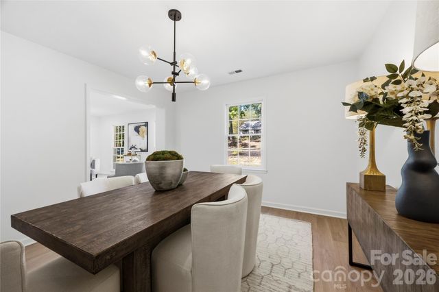9112 Hinson Drive, Charlotte, NC 28105