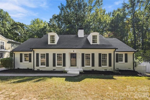 9112 Hinson Drive, Charlotte, NC 28105