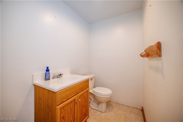 108 Fairlawn Avenue, Niles, OH 44446