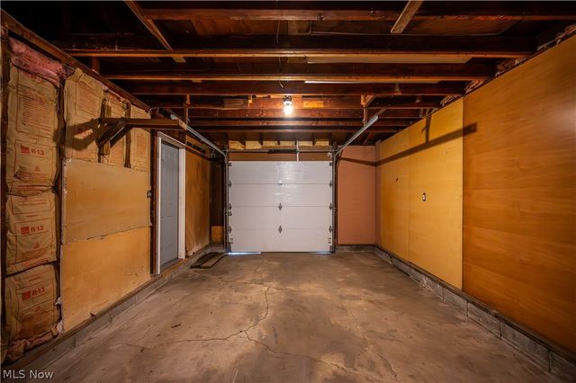 108 Fairlawn Avenue, Niles, OH 44446