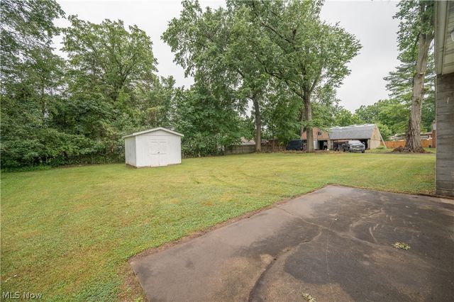 108 Fairlawn Avenue, Niles, OH 44446