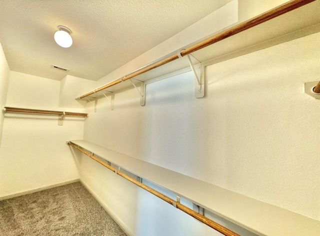 6017 E Houston Road, Houston, TX 77028