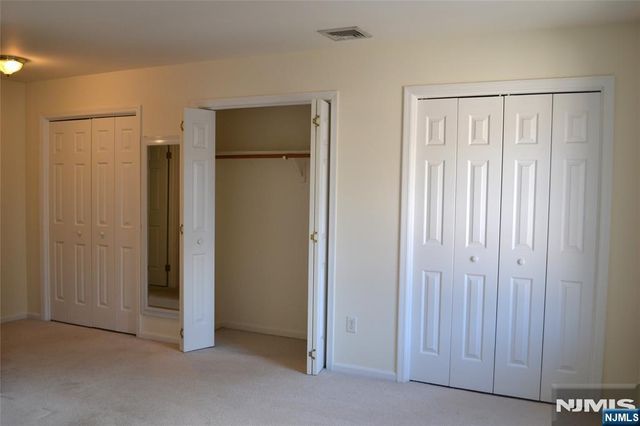 10 S Irving Street 10B, Ridgewood, NJ 07450