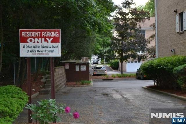 10 S Irving Street 10B, Ridgewood, NJ 07450