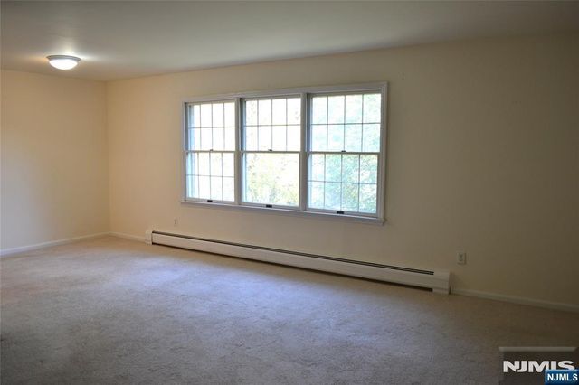 10 S Irving Street 10B, Ridgewood, NJ 07450