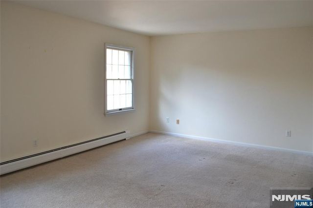 10 S Irving Street 10B, Ridgewood, NJ 07450