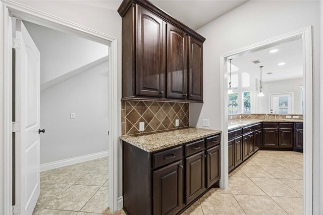 27707 Lodgemist Court, Katy, TX 77494