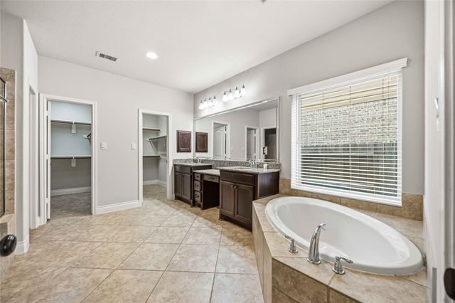 27707 Lodgemist Court, Katy, TX 77494
