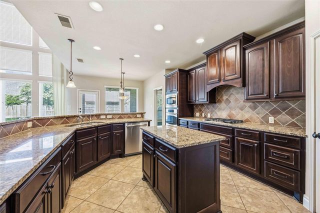 27707 Lodgemist Court, Katy, TX 77494