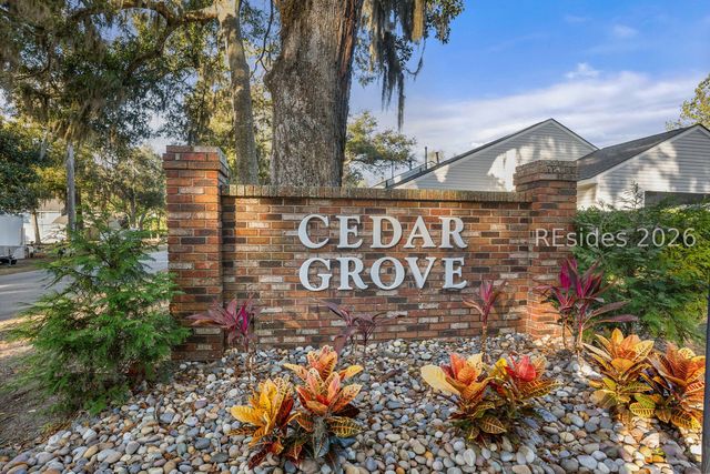 160 Cedar Grove Cir, Beaufort, SC 29902