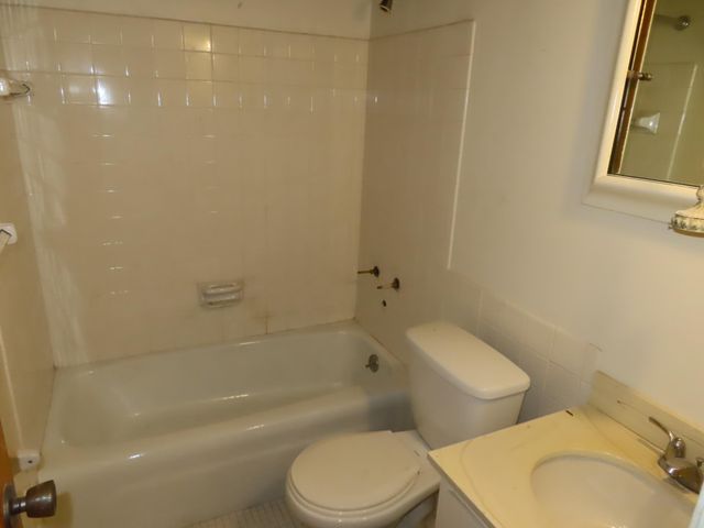 4201 Lakeside Avenue N 103, Brooklyn Center, MN 55429