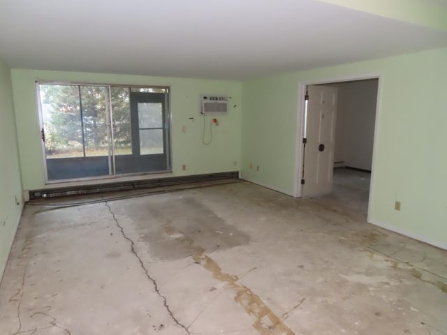 4201 Lakeside Avenue N 103, Brooklyn Center, MN 55429