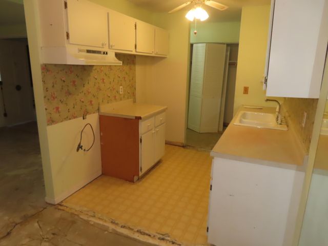 4201 Lakeside Avenue N 103, Brooklyn Center, MN 55429