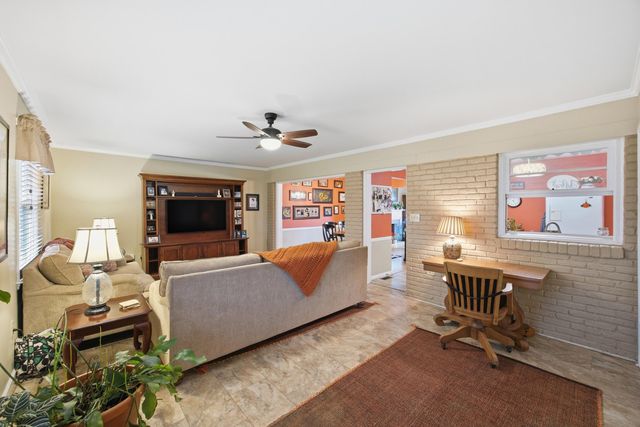 1030 Maywick Drive, Lexington, KY 40504