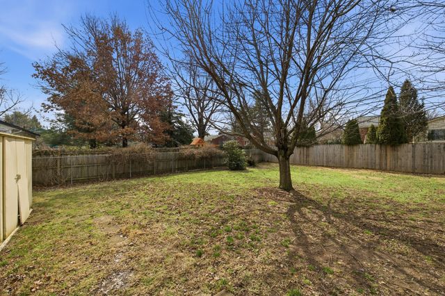 1030 Maywick Drive, Lexington, KY 40504