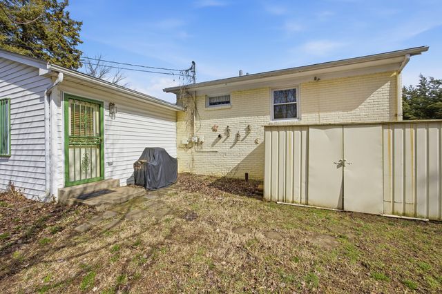 1030 Maywick Drive, Lexington, KY 40504