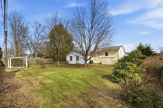 1030 Maywick Drive, Lexington, KY 40504