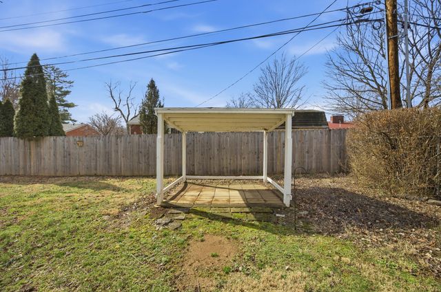 1030 Maywick Drive, Lexington, KY 40504