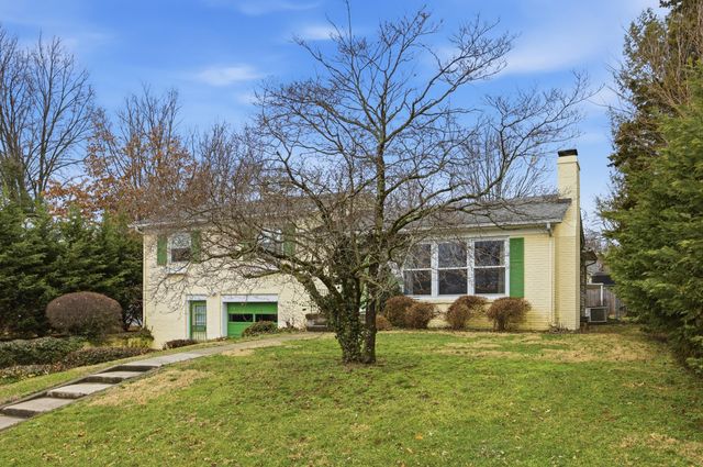 1030 Maywick Drive, Lexington, KY 40504