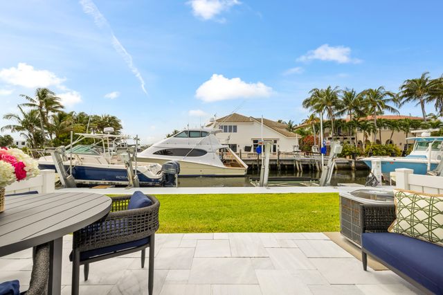 966 Jeffery Street, Boca Raton, FL 33487