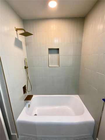 644 MANOR DRIVE W, Dunedin, FL 34698