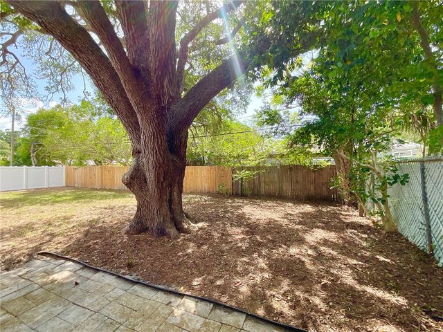 644 MANOR DRIVE W, Dunedin, FL 34698