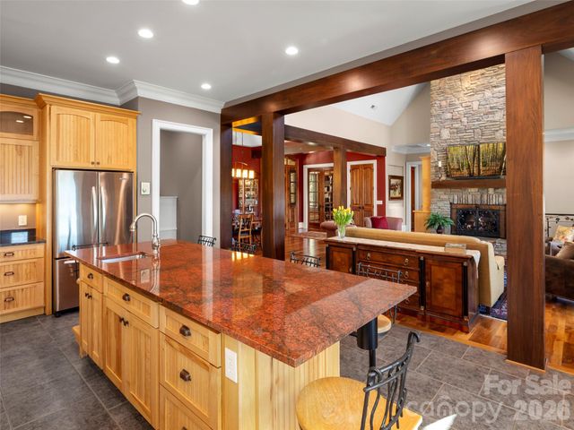 171 Walnut Valley Parkway, Arden, NC 28704