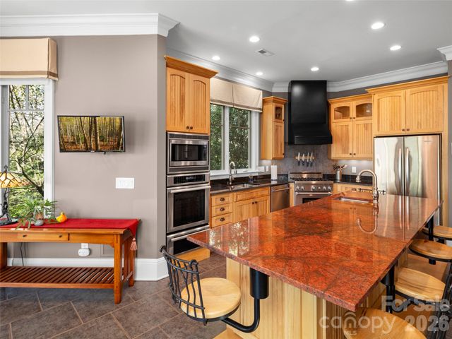 171 Walnut Valley Parkway, Arden, NC 28704